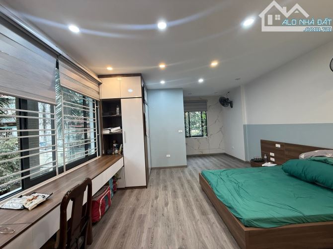 BÁN NHÀ PHÂN LÔ ĐẦM TRẤU - HBT - VỈA HÈ - THANG MÁY - FUL NỘI THẤT - 50M X 6 TẦNG - MT 5M