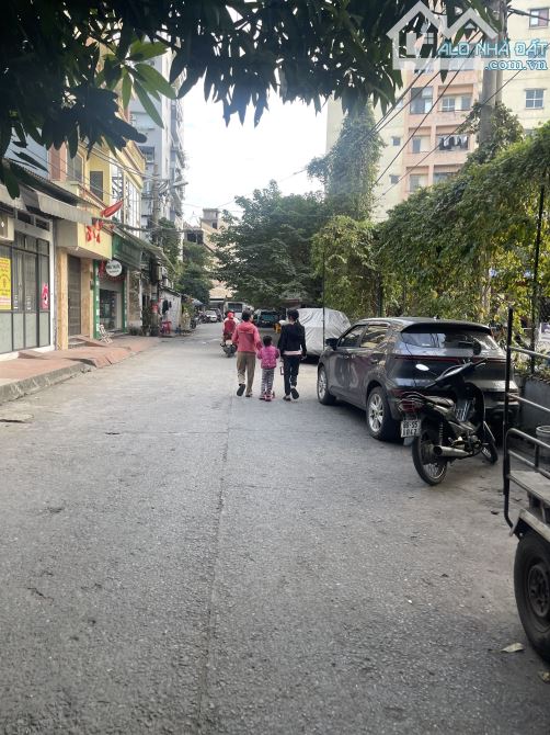 Đất vàng MINH KHAI - VĨNH TUY 85m2 - mặt tiền 6m, trước nhà 4 làn oto tránh !