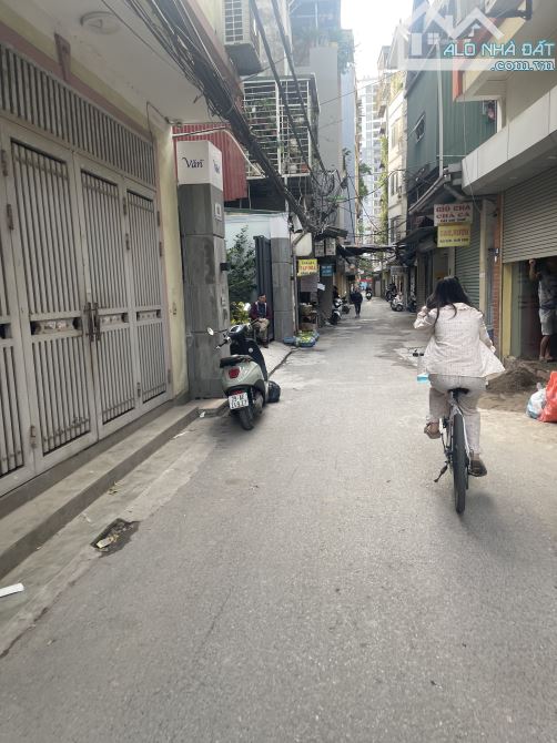 Cơ hội sở hữu 85m2 đất - 6m mặt tiền, MINH KHAI - DƯƠNG VĂN BÉ, mặt ngõ oto kinh doanh !