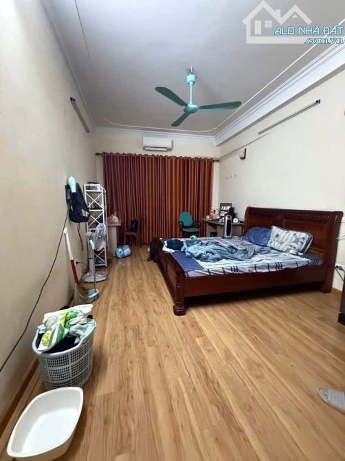 SIÊU PHẨM PHỐ VIP PHỐ VỌNG THANH XUÂN 100M 36,9 TỶ 5 TẦNG MT 4M MẶT PHỐ VỈA HÈ KINH DOANH