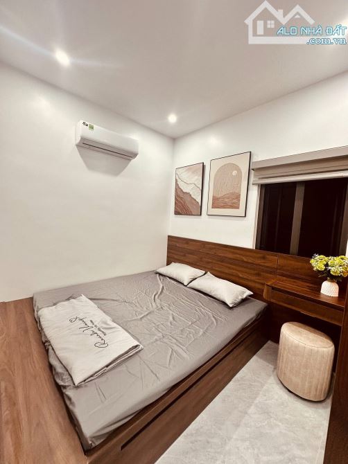 BÁN NHÀ PHỐ TÂY SƠN 3 BƯỚC CHÂN RA PHỐ 25M2 5TẦNG MT3,3 6,69