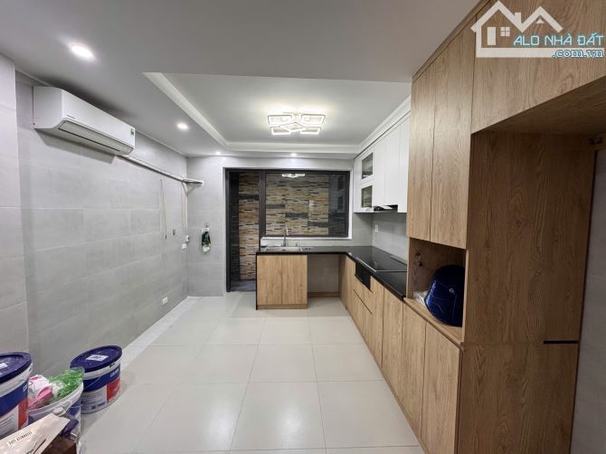 TT CẦU GIẤY - OTO SÁT CỬA - NGÕ THÔNG Ô BÀN CỜ - HÀNG XÓM KĐT DỊCH VỌNG - 2 THOÁNG TRƯỚC S