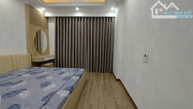 NHÀ ĐẸP PHỐ QUAN NHÂN, 39M², 5 TẦNG, NGÕ Ô TÔ, GIÁ 10.45 TỶ