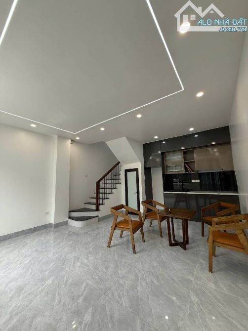 ÂU CƠ – TÂY HỒ | NHÀ XÂY MỚI | MẶT TIỀN 5M | NHỈNH 2 TỶ