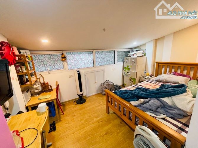 NHÀ ĐẸP, TÂY HỒ, 57M2 - 4 TẦNG - MT 4M, GARA ÔTÔ, FULL NỘI THẤT, ÔTÔ TRÁNH ĐỖ, KINH DOANH