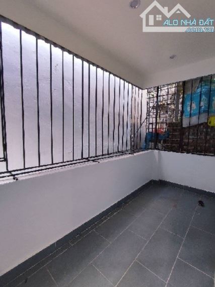 BÁN NHÀ CHỢ KHÂM THIÊN , DT 34M², 4 TẦNG, DÂN XÂY, GẦN Ô TÔ, CHỦ CẦN BÁN GẤP