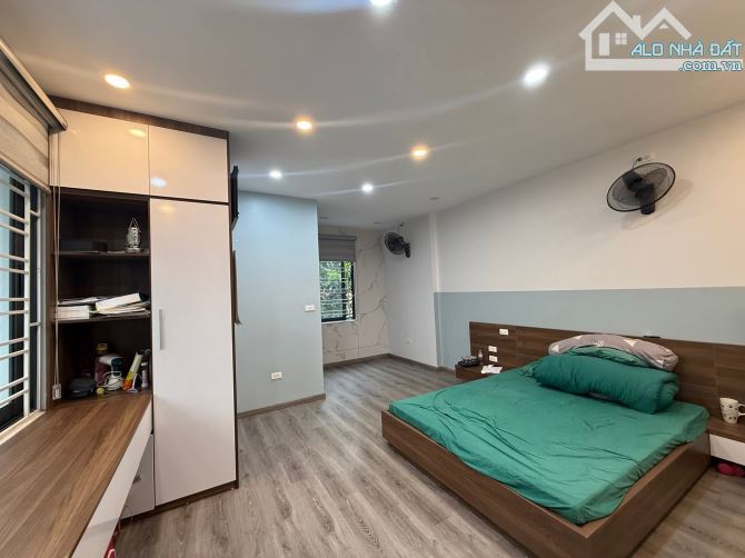 BÁN NHÀ PHÂN LÔ ĐẦM TRẤU - HBT - VỈA HÈ - THANG MÁY - FUL NỘI THẤT - 50M X 6 TẦNG - MT 5M