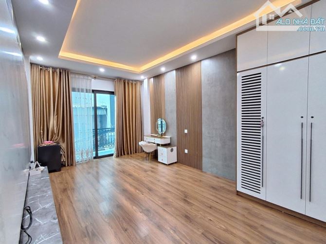 HIẾN BÙI XƯƠNG TRẠCH Ô TÔ VÀO NHÀ 2 Ô TÔ TRÁNH THIẾT KẾ HIỆN ĐẠI 51M NHÀ 7 TẦNG 16.5 TỶ