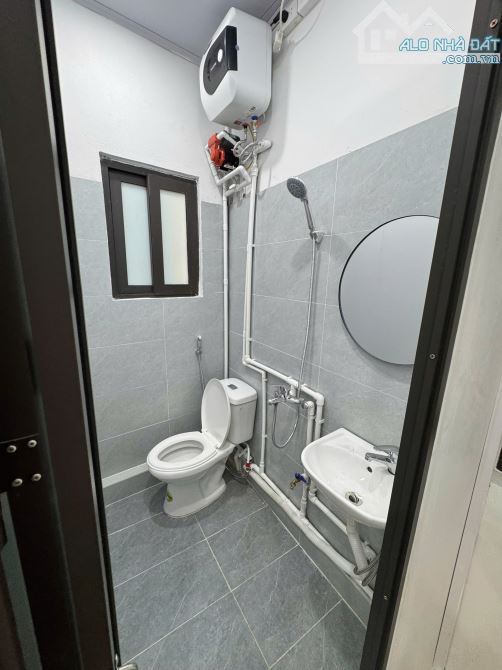 Nhà khu vực xã đàn 16m mới 2 ngủ 1.98 tỷ