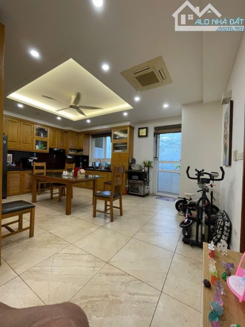 CĂN HỘ CAO CẤP MẶT PHỐ TÂY SƠN, HIẾM VÀ RẤT HIẾM .