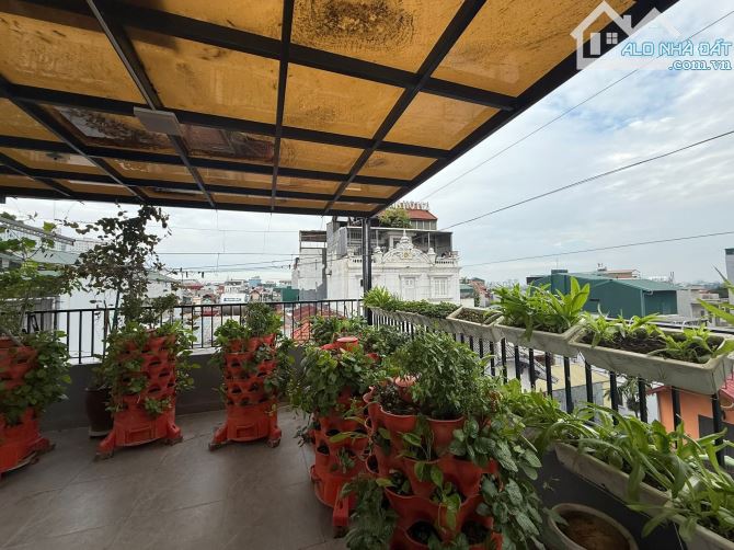 BÁN NHÀ PHÂN LÔ ĐẦM TRẤU - HBT - VỈA HÈ - THANG MÁY - FUL NỘI THẤT - 50M X 6 TẦNG - MT 5M