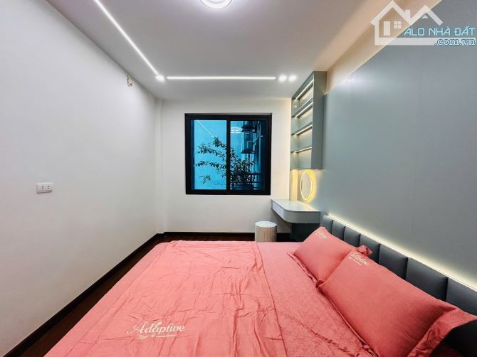 Bán nhà phố Quan Nhân, Thanh Xuân: dt 35m, 4 tầng, giá 8.95 tỷ, có thương lượng