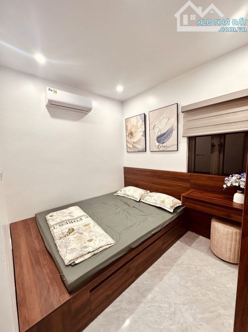 BÁN NHÀ PHỐ TÂY SƠN 3 BƯỚC CHÂN RA PHỐ 25M2 5TẦNG MT3,3 6,69