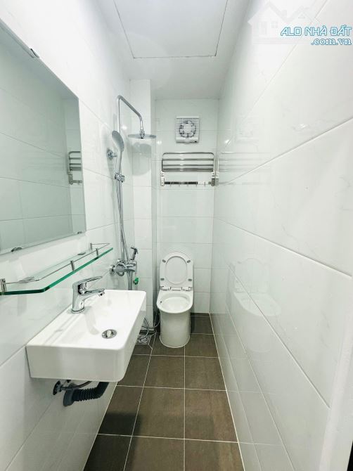 BÁN NHÀ PHỐ TÂY SƠN 3 BƯỚC CHÂN RA PHỐ 25M2 5TẦNG MT3,3 6,69