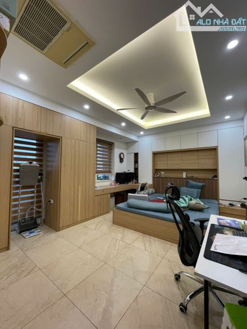 CĂN HỘ CAO CẤP MẶT PHỐ TÂY SƠN, HIẾM VÀ RẤT HIẾM .