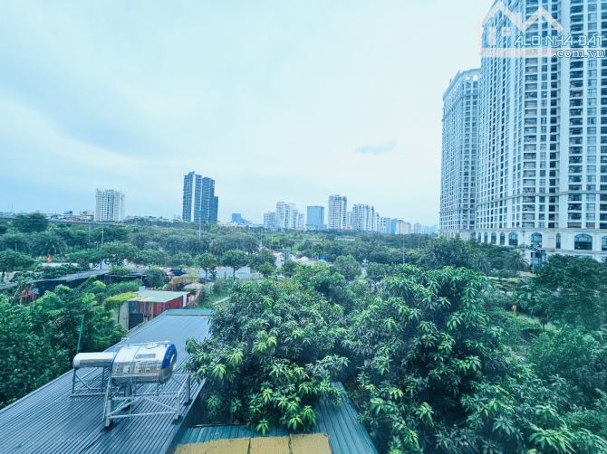 SIÊU HIẾM! PHÚ THƯỢNG, TÂY HỒ - Hơn 24 TỶ -110m² –4 TẦNG –THANG MÁY- PHÂN LÔ- Ở SƯỚNG