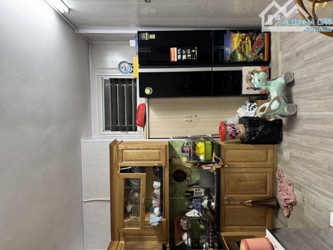 BÁN NHÀ HÀNG BỒ HOÀN KIẾM GẦN PHỐ NHÀ ĐẸP THOÁNG FULL TIỆN ÍCH GIÁ CHỈ NHỈNH 7 TỶ