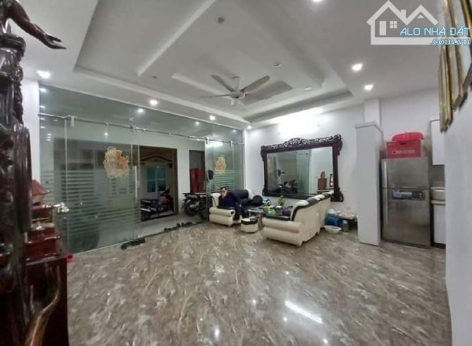 MẶT PHỐ QUAN NHÂN, TOÀ NHÀ ĐA NĂNG 6 Tầng THANG MÁY, ĐẲNG CẤP DOANH NHÂN 26 tỷ