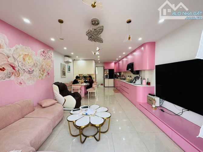 Phân lô Mình Khai, 7 tầng thang máy nhà đẹp, oto tránh đỗ, thông sàn 55m2. Giá 19.4 tỷ