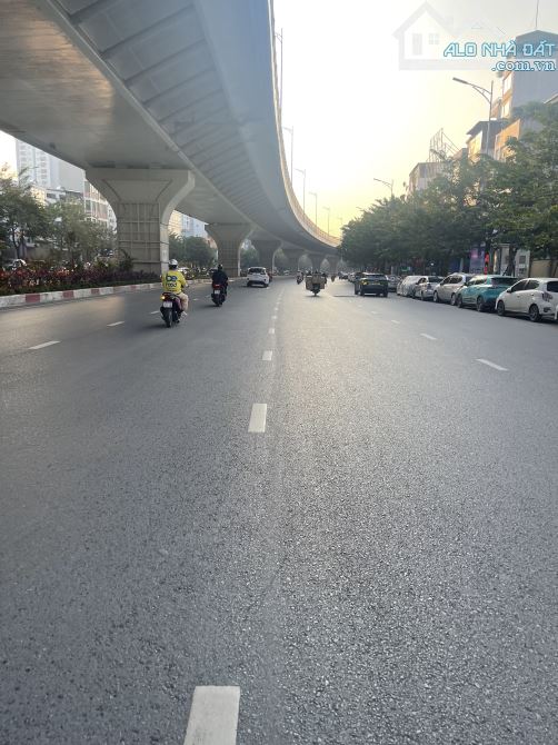 Mặt phố oto kinh doanh MINH KHAI - BẠCH MAI còn xót mảnh đất 40m2 - mặt tiền 4m5 !