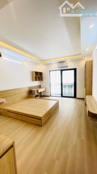 Bán Nhà phố Nam Dư, Vĩnh Hưng 37/50M -4T Ô Tô đỗ cửa, Gần Phố Full Nội Thất Nhỉnh 7 Tỷ(TL)