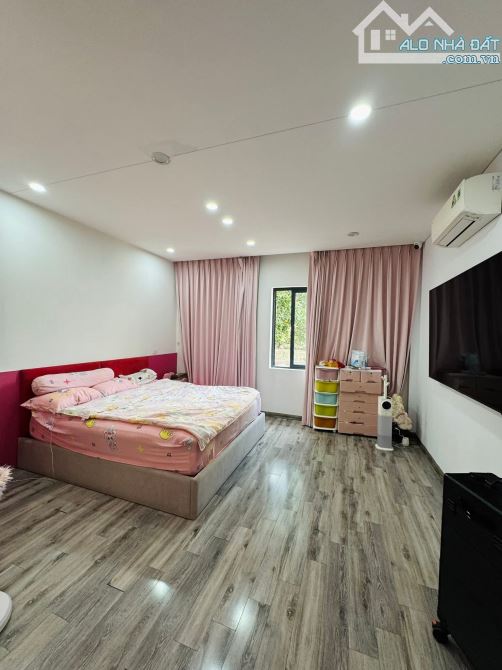 Phân lô Mình Khai, 7 tầng thang máy nhà đẹp, oto tránh đỗ, thông sàn 55m2. Giá 19.4 tỷ