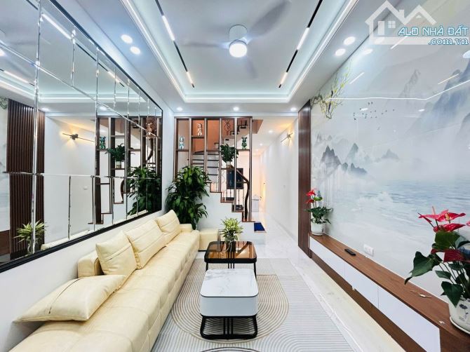 cần gấp nhà ngõ ô tô, Thanh Xuân,quan nhân , full nội thất, gia nhỉnh 8 tỷ