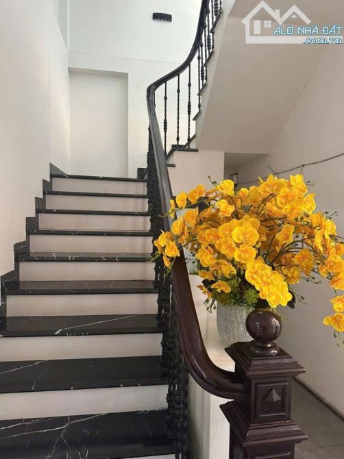 ( GIẢM CHÀO 1 TỶ ) NHÀ BÁN PHỐ VƯƠNG THỪA VŨ 48M, 7 TẦNG, MT 5M, 20,7 TỶ, THANH XUÂN.