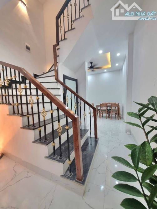 ĐỊNH CÔNG, HOÀNG MAI - NHỈNH 8 TỶ - XEM LÀ CHỐT - PHÂN LÔ HIẾM CÓ