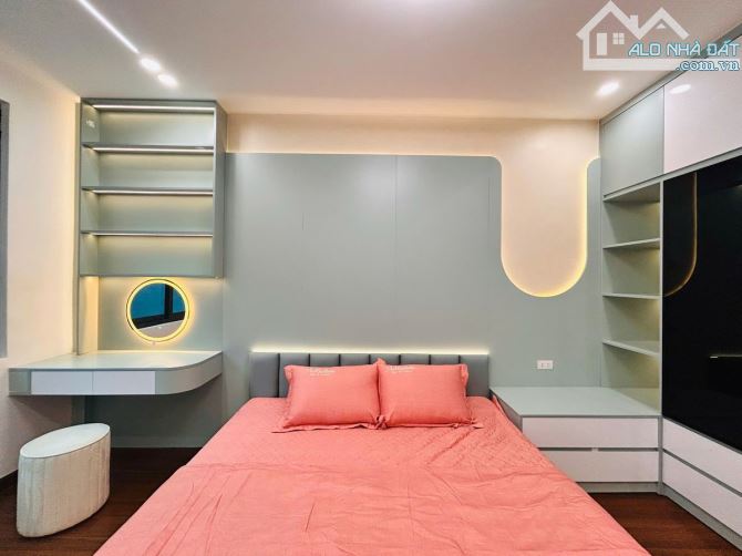 cần gấp nhà ngõ ô tô, Thanh Xuân,quan nhân , full nội thất, gia nhỉnh 8 tỷ