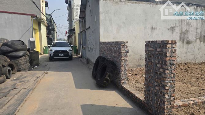 HIẾM DT57M2- MT4M- PHƯỜNG SONG LIỄU- THUẬN THÀNH- ĐƯỜNG Ô TÔ-GIÁ 3XTY. - 3