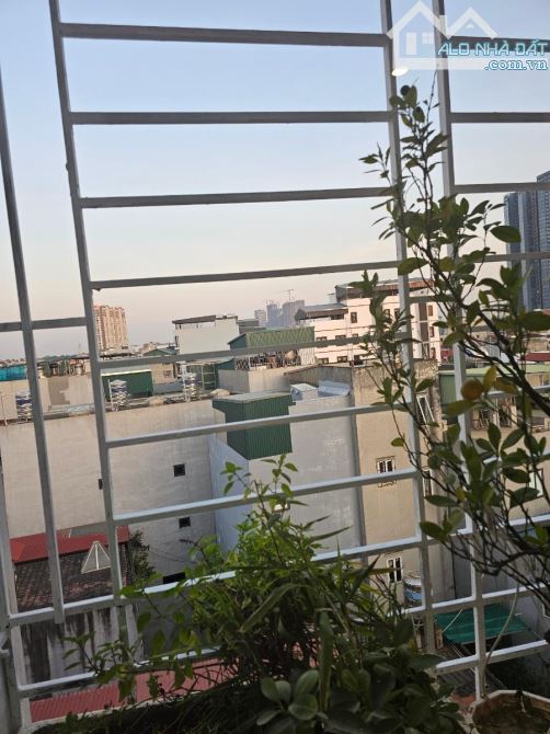 HÀNG HOT! CCMN NHẬT TẢO - SỔ RIÊNG TỪNG CĂN - NGÕ Ô TÔ - DT: 45M2, 2 NGỦ - 2.7 TỶ