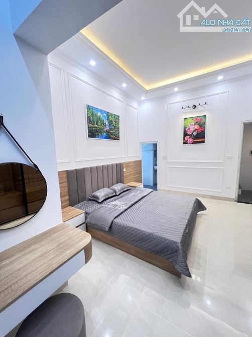 CHỦ MÓT BÁN - NGÃ TƯ SỞ 45m2 - NHÀ MẶT NGÕ 4m - NGÕ THÔNG - Ở ĐẦU TƯ TỐT - 9,7 TỶ