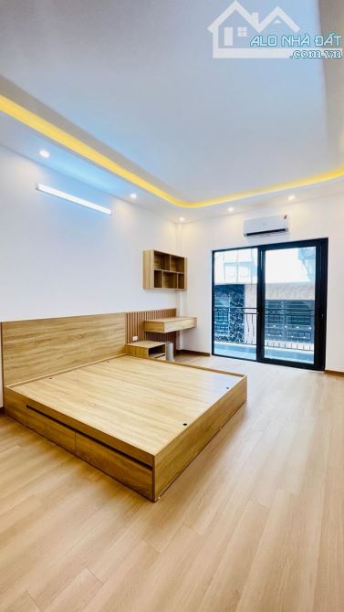 Bán Nhà phố Nam Dư, Vĩnh Hưng 37/50M -4T Ô Tô đỗ cửa, Gần Phố Full Nội Thất Nhỉnh 7 Tỷ(TL)