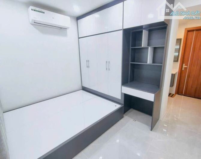 BÁN NHÀ TẬP THỂ TẦNG 1 NGUYỄN TRÃI, THANH XUÂN, SỬ DỤNG 80M2, ÔTÔ VÀO NHÀ, KINH DOANH TỐT