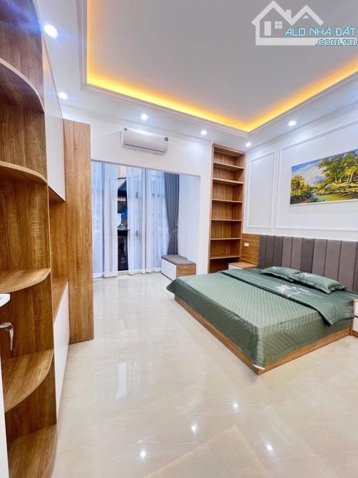 CHỦ MÓT BÁN - NGÃ TƯ SỞ 45m2 - NHÀ MẶT NGÕ 4m - NGÕ THÔNG - Ở ĐẦU TƯ TỐT - 9,7 TỶ