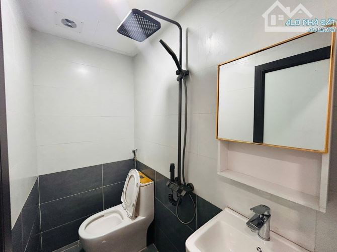 cần gấp nhà ngõ ô tô, Thanh Xuân,quan nhân , full nội thất, gia nhỉnh 8 tỷ