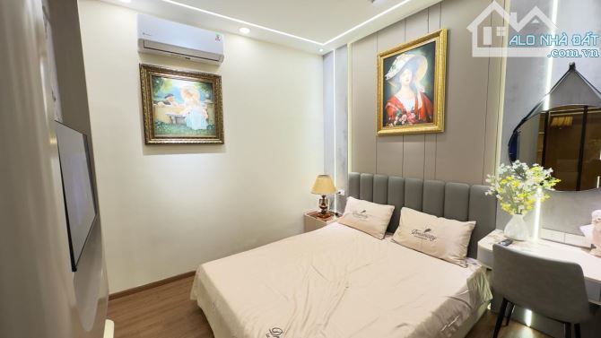 HẠ CHÀO 200TR - TRẦN KHÁT CHÂN - BA GÁC ĐỖ CỬA - NGÕ THÔNG - 40M2*5T chỉ 7,98TỶ