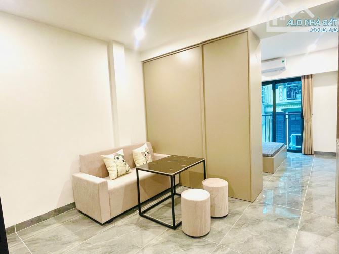 Tòa Apartment cao cấp 80m2x8T thang máy. Khu phân lô, ô tô vào nhà phố Nguyễn Ngọc Nại.
