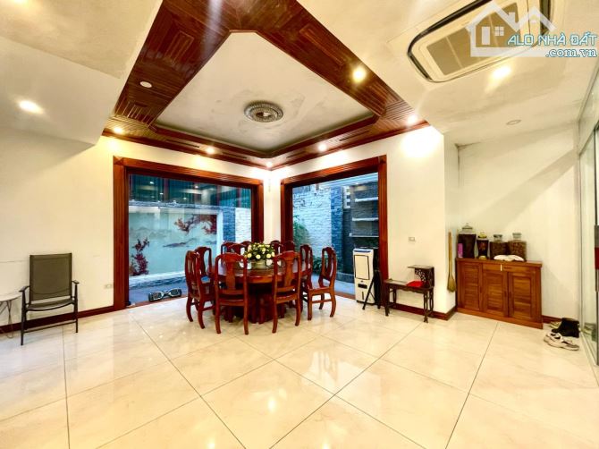 BIỆT THỰ ĐƠN LẬP MẶT PHỐ BÁN ĐẢO LINH ĐÀM-THIẾT KẾ HIỆN ĐẠI-MẶT TIỀN 12.5m-4 TÂNG+HẦM