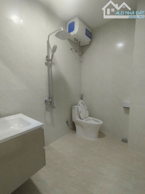 Cần bán nhà tại KĐT định Công, nhà 2 mặt ngõ ô tô, kinh doanh tốt, 5 tầng thang máy 24 tỷ