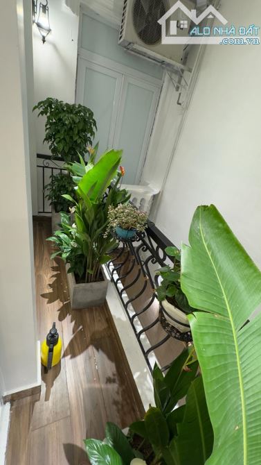 HẠ CHÀO 200TR - TRẦN KHÁT CHÂN - BA GÁC ĐỖ CỬA - NGÕ THÔNG - 40M2*5T chỉ 7,98TỶ