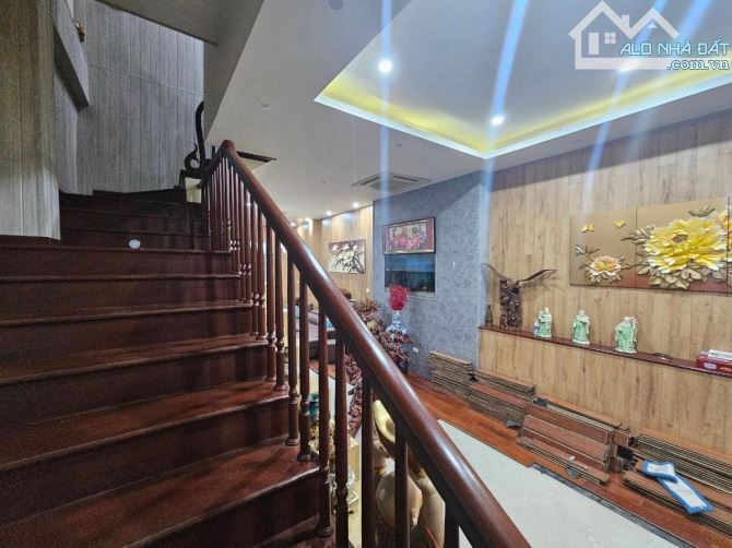 SIÊU HIẾM! PHÚ THƯỢNG, TÂY HỒ - Hơn 24 TỶ -110m² –4 TẦNG –THANG MÁY- PHÂN LÔ- Ở SƯỚNG