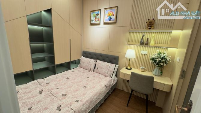 HẠ CHÀO 200TR - TRẦN KHÁT CHÂN - BA GÁC ĐỖ CỬA - NGÕ THÔNG - 40M2*5T chỉ 7,98TỶ