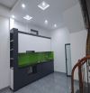 BÁN NHÀ PHẠM VĂN ĐỒNG 9 TỶ 50m 5TẦNG MT5m LÔ GÓC 3 THOÁNG NHÀ MỚI KD DT 18TR/TH CÓ TL