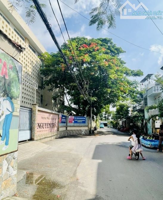 Bán căn hộ dịch vụ hẻm xe tải Lê Đức Thọ, Gò Vấp 6 phòng thu nhập 24 triệu/tháng, 6 tỷ 75