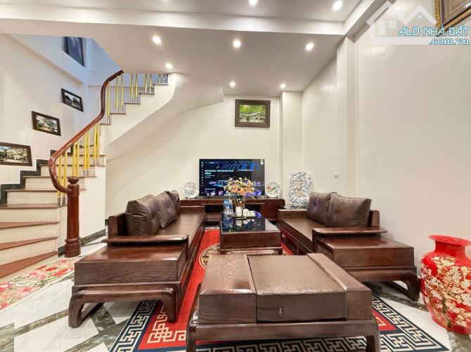 NHÀ ĐẸP – HIẾM – PHỐ KIM NGƯU Phân lô – Lô góc – 2 mặt thoáng – Ô tô vào nhà