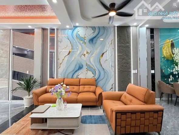 BÁN NHÀ XUÂN LA TÂY HỒ 42m 6 TẦNG THANG MÁY MT 4.3m 9 TỶ HƠN NGÕ THÔNG Ô TÔ LÔ GÓC