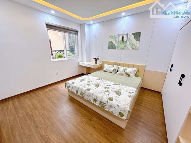 THÁI THỊNH – TÂY SƠN - 55M2 – 5 TẦNG – 5 NGỦ - NGÕ NÔNG – VF 3 VÀO NHÀ – 11 TỶ