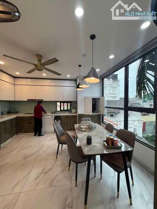 RỐN RÙA TT HOÀN KIẾM - BA BƯỚC RA PHỐ - CỰC HIẾM NHÀ BÁN - MẶT TIỀN RỘNG